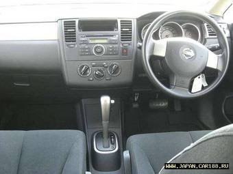 2005 Nissan Tiida Latio Pictures