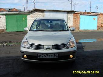 2005 Nissan Tiida Latio Photos