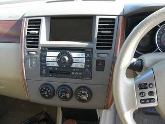 2005 Nissan Tiida Latio Pics