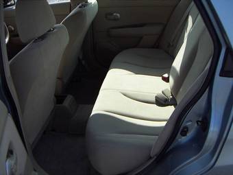 2005 Nissan Tiida Latio Pics