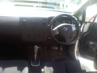 2005 Nissan Tiida Latio Pictures