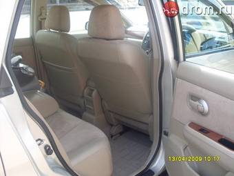 2005 Nissan Tiida Latio Pics