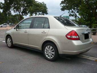 2005 Nissan Tiida Latio Photos