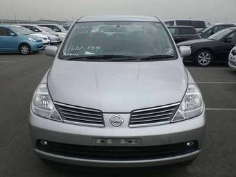 2005 Nissan Tiida Latio Pictures