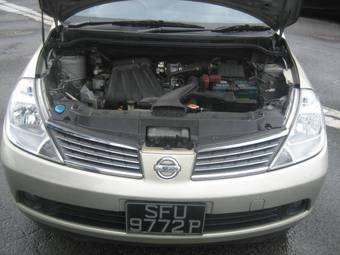 2005 Nissan Tiida Latio Pictures