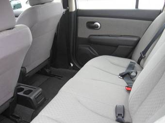 2005 Nissan Tiida Latio Pictures