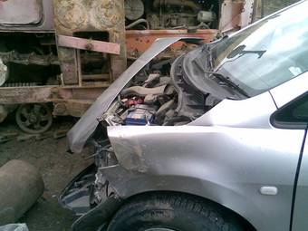 2005 Nissan Tiida Latio Photos
