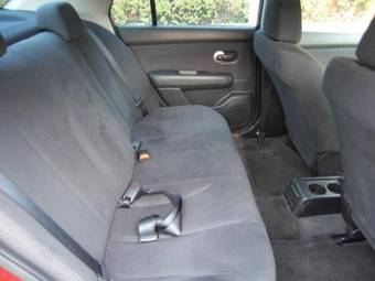 2005 Nissan Tiida Latio Pictures