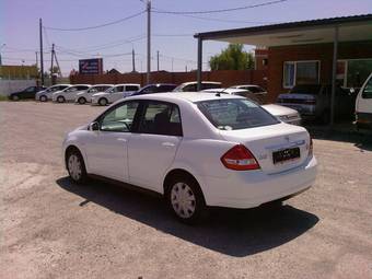 2005 Nissan Tiida Latio Photos