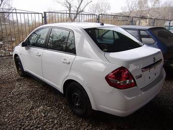 2005 Nissan Tiida Latio Pictures