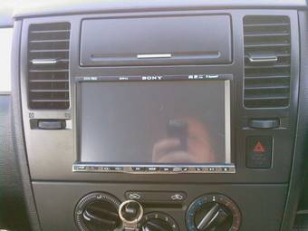 2005 Nissan Tiida Latio Photos