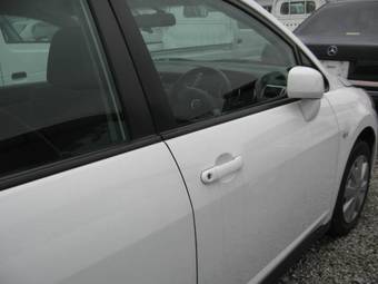 2005 Nissan Tiida Latio Photos