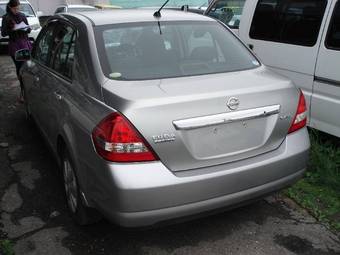 2005 Nissan Tiida Latio Pictures