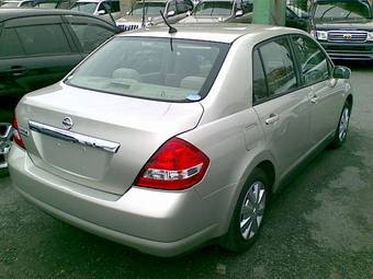 2005 Nissan Tiida Latio Pictures
