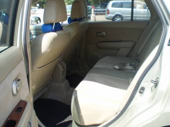 2005 Nissan Tiida Latio Wallpapers