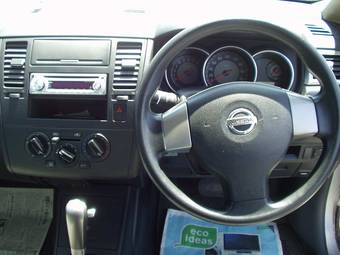 2005 Nissan Tiida Latio Photos
