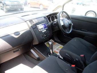 2005 Nissan Tiida Latio Pictures