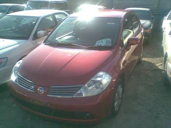 2005 Nissan Tiida Latio Photos