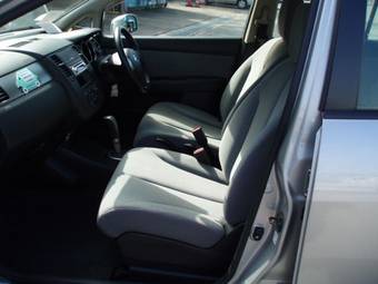 2005 Nissan Tiida Latio Photos