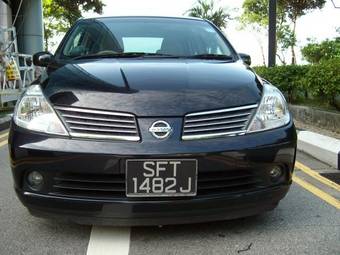 2005 Nissan Tiida Latio Photos