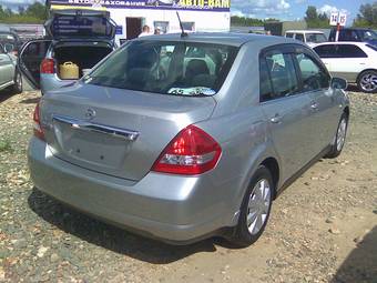 2005 Nissan Tiida Latio Pictures