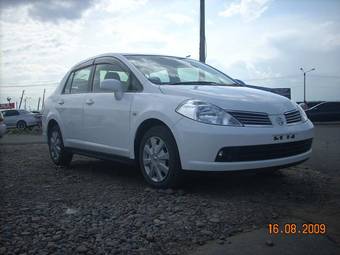 2005 Nissan Tiida Latio Pictures