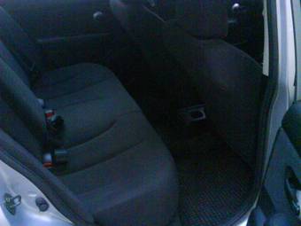 2005 Nissan Tiida Latio Wallpapers