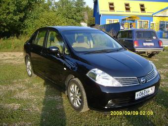 2005 Nissan Tiida Latio Pictures