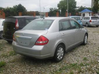2005 Nissan Tiida Latio Photos