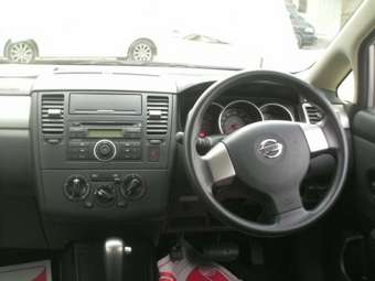 2006 Nissan Tiida Latio Images