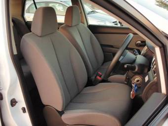 2006 Nissan Tiida Latio Images
