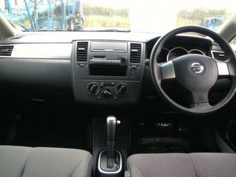 2006 Nissan Tiida Latio Pics