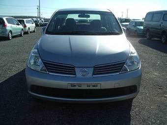 2006 Nissan Tiida Latio Pictures