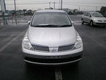 2006 Nissan Tiida Latio Photos