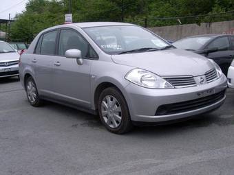 2006 Nissan Tiida Latio Pics
