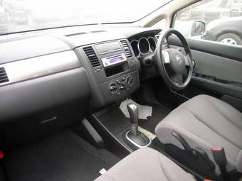 2006 Nissan Tiida Latio Wallpapers