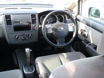 2006 Nissan Tiida Latio Photos