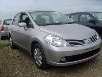 2006 Nissan Tiida Latio Pictures