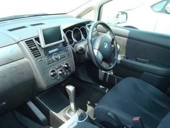 2006 Nissan Tiida Latio Pictures