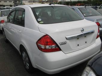 2006 Nissan Tiida Latio Pictures