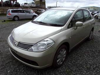 2006 Nissan Tiida Latio Photos