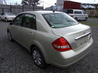 2006 Nissan Tiida Latio Images