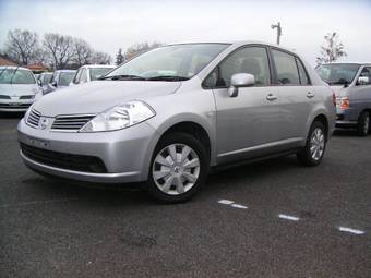 2006 Nissan Tiida Latio Pictures