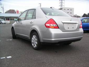 2006 Nissan Tiida Latio Photos