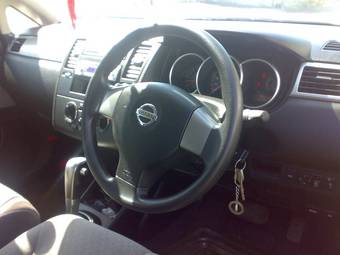 2006 Nissan Tiida Latio Photos
