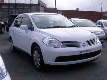 2006 Nissan Tiida Latio Pictures