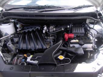 2006 Nissan Tiida Latio Images