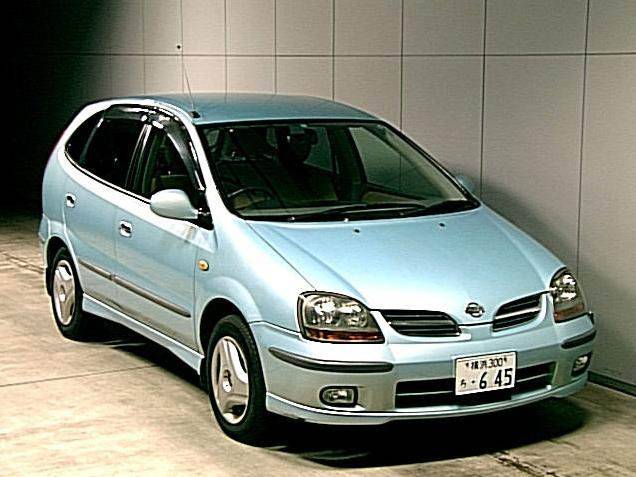 1998 Nissan Tino