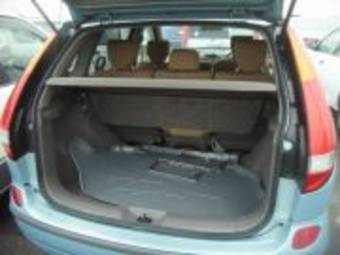 Nissan Tino