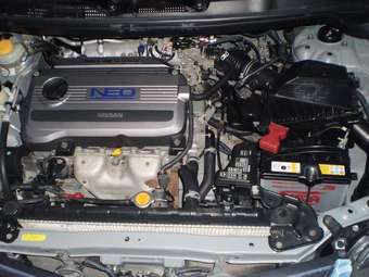 Nissan Tino